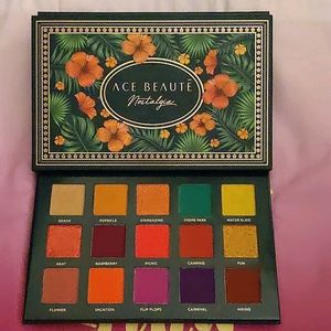 ACE BEAUTE Nostalgia Palette